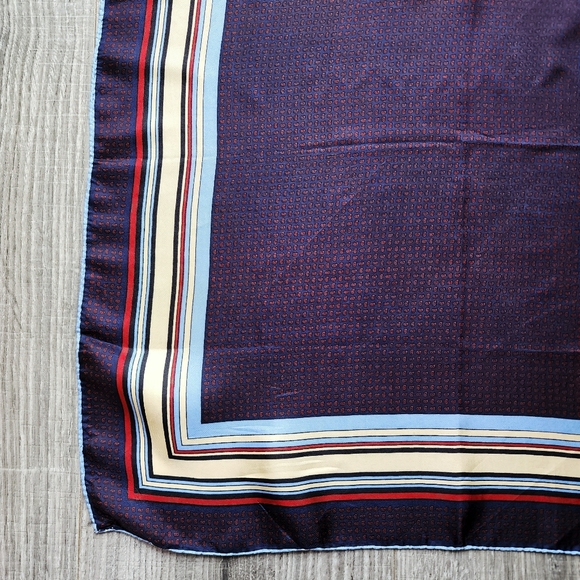 Christian Dior Silk Bandana Small - Picture 6 of 11